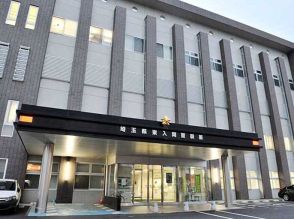 駅で盗撮や下半身露出　会社員の男を再逮捕　1月と3月に都内の駅で犯行　5月に埼玉で男性にけがを負わせた疑いで現行犯逮捕　持っていた携帯電話にわいせつ行為や盗撮が録画されていた