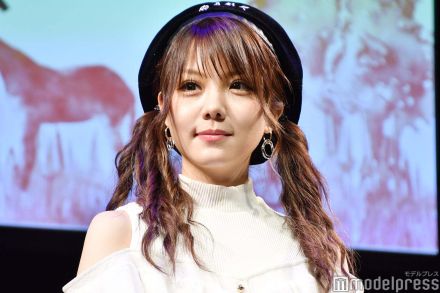 元モー娘。田中れいな、“超ミニ丈”コーデ披露「脚長すぎ」「スタイル抜群」の声