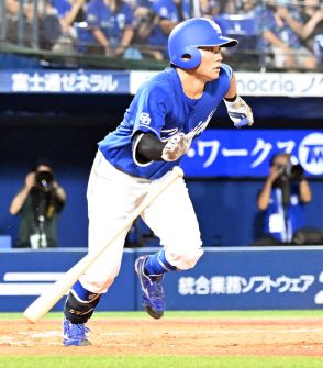 【中日】村松開人が憧れの高橋由伸氏と打撃談義「同じ右投げ左打ち。聞きたかったことを聞けた」