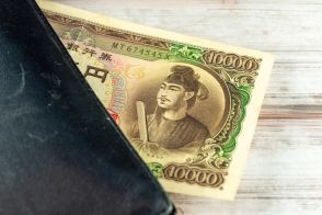 お盆に実家に帰省したら、タンスから「聖徳太子」の千円札が！ これってまだ使えますか？ プレミアがついて価値が高い場合もあるのでしょうか？