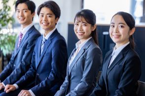 100社の新卒募集要項を生成AIがランキング化！栄えある第1位は「株式会社良品計画」