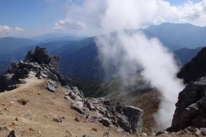 登山者のための火山のリスクヘッジ ！　噴火リスクがある山に登るときの準備と対策とは