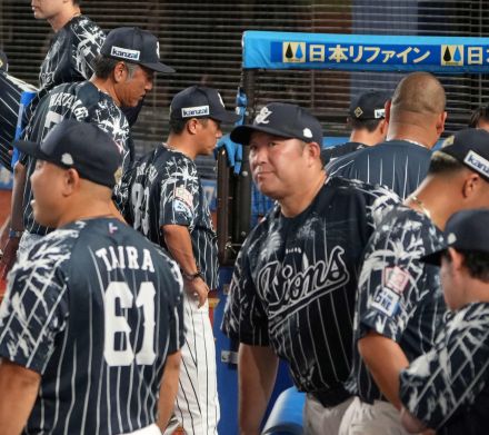 【西武】まさかのサヨナラ暴投で対ロッテ16連敗「投打含めて勝負弱さ」渡辺監督代行／一問一答