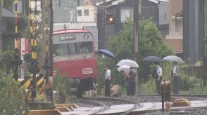 踏切で女性が急行電車にはねられて死亡　名鉄名古屋本線が鳴海～神宮前の上下線で約1時間運転を見合わせ　名古屋