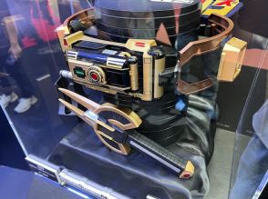 「仮面ライダー555」のなりきりアイテム「CSMオーガギア」展示！ 劇場版より“地のベルト”を忠実再現【#東京おもちゃショー】