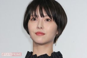 「ふと、人生を考えてドキドキ」浜辺美波“仕事と将来の不安”、目撃される深夜のひとり酒