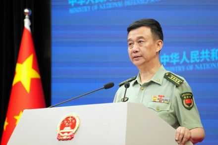 中国国防省「深読みすぎしないで」　中国軍機の領空侵犯で報道官