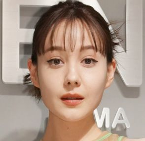 トリンドル玲奈が夫婦２ショット披露、夫・山本直寛の誕生日に「愛と幸せが滲み出てる」の声