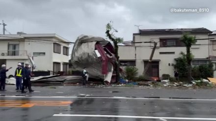 台風10号、九州を北上中　宮崎県で車の横倒しや電柱が倒れるなどの被害