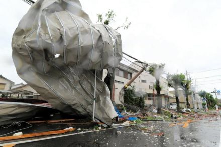 台風10号、各地で記録的大雨　78人負傷、住宅180棟に被害