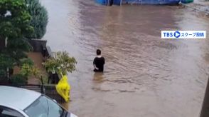 【台風情報】「どんどん浮かんでいく」街が川のように…ノロノロ“迷走”台風10号　関東などでも「遠隔豪雨」浸水や冠水被害相次ぐ