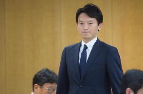 斎藤元彦兵庫県知事が“続投表明”「過去は取り戻せない」と反省も「もっといい知事として」