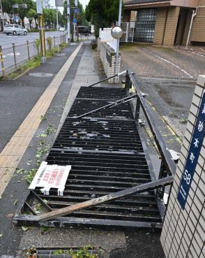 「ノロノロ台風」の影響長く　九州では軒並み休業、都市機能まひ