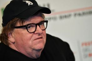 マイケル・ムーア氏、民主党全国大会でパレスチナ系アメリカ人が一人も登壇しなかったことを「恥ずべき」と非難