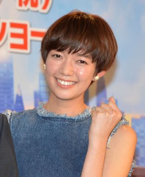 佐藤栞里、愛犬“はな”と新潟帰省の思い出ショット披露「おいしい空気にはなもうきうき」