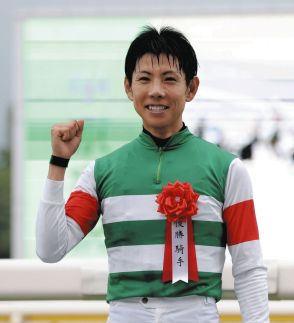 北村友一がJRA通算900勝、史上52人目「800勝からはとても長くて…変わらなかったことは、馬が好きということ」