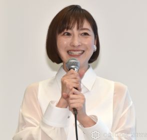 広末涼子「うちの小さなかまってさん」、ほっこり猫の投稿に反響　執筆作業中であることも明かす