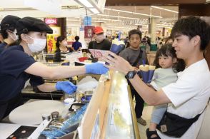 店内ど真ん中で食べたクレープ、待ち合わせ場所だった動物の銅像…思い出詰まったイオン鴨池、最終日に「ありがとう」の来店続々