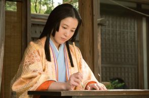 『光る君へ』吉高由里子が向き合い続けてきた“書”　『源氏物語』誕生への思いも明かす