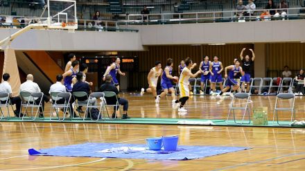 バスケ大会中コート雨漏りで使用不可に、隣コート試合後に試合再開の珍事　岐阜・ＯＫＢアリーナ