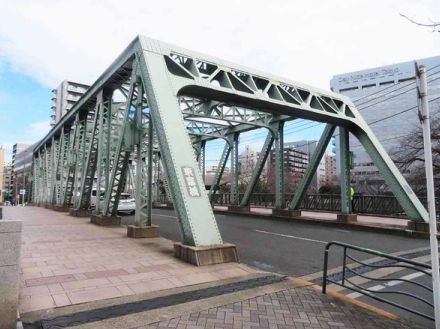 東京下町の隠れ名物？「ゴツい鉄橋」なぜ多い 100年前の「教訓」と「至上命題」から生まれた納得の理由とは