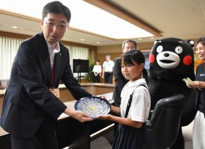 熊本の小学5年生、フグ処理師の試験に史上最年少合格 知事を表敬