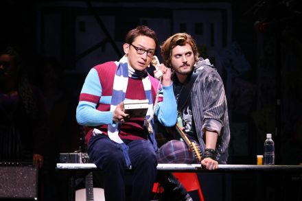 演出家マイケル・グライフ、山本耕史が出演するミュージカル「RENT」を語る