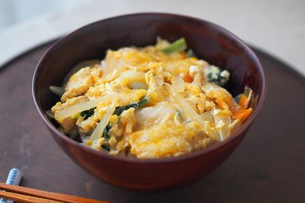 【愛媛県のお土産レシピ】 「松山あげ」の卵とじ丼 ジュワッとした食感がクセになる