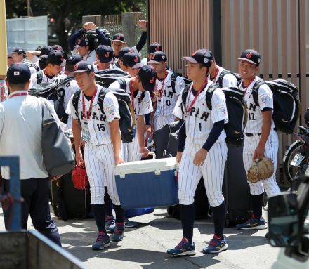 【Ｕ－１８】高校日本代表が天母野球場に到着　初戦の香港戦は広陵のエース・高尾響が先発