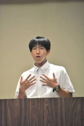 暗唱・伊藤健斗さん、創作・木村美結さん優勝　福島県郡山市で中学校英語弁論大会