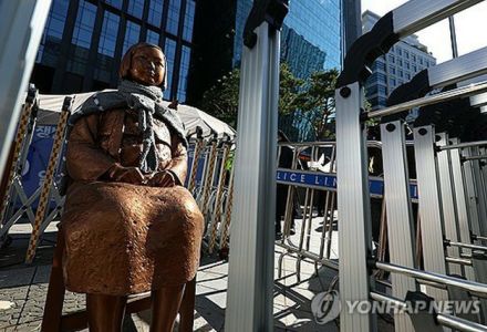 韓国全国に「平和の少女像」約150体　政府が実態調査