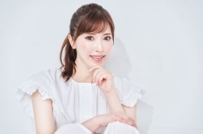 「私の人生はスキンケアに救われた」もともと色黒がコンプレックス。母に憧れ努力を重ねた結果「色白だね」と褒められ、美容にのめり込んだ【50才美容家さきめぐ先生インタビュー】