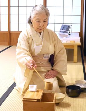 挑戦に「遅き」なし！新潟県十日町市の81歳女性が茶道教室 “第3の人生”で伝える一期一会