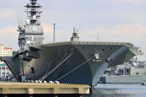 海自の巨艦「いずも」が先頭！ 圧巻すぎる「多国籍の大艦隊」画像が公開  イタリア空母も参加