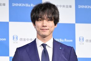 “デビュー10年”坂口健太郎、役者業に孤独を感じたことも「必要のない石を詰めながら歩いていた」