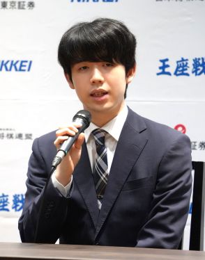 あす運命の再戦　藤井聡太七冠と永瀬拓矢九段の王座戦開幕　藤井は「１年の成長を出せれば」