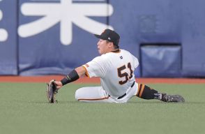 【巨人】浅野が初回にヤクルトの先取点を阻止する超ファインプレー！　その裏に内野安打で出塁