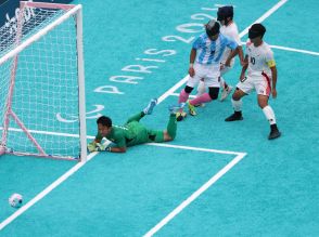 ブラインドサッカー日本代表、世界ランク1位アルゼンチンに惜敗…GL3連敗でパリパラリンピック7位決定戦へ