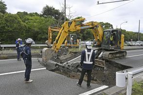 千葉・市原で国道16号陥没　けが人なし、大雨影響か