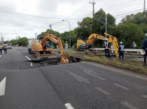 上下線ともにボコッ… 千葉の「東京湾岸道路」で路面陥没 内陸側への迂回を呼び掛け