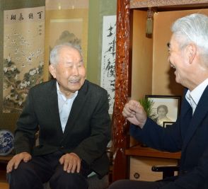 １００歳おめでとう　３人が相次ぎ誕生日、和歌山県みなべ町