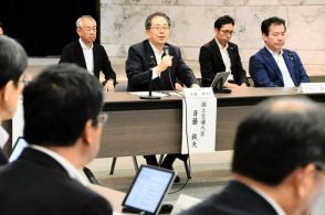 タクシーつかまらない「交通空白地」、解消に向け官民の枠組み新設へ