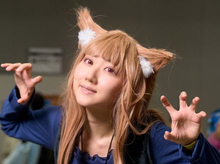 素材感を大事にしたコスプレ衣装制作！完成度の高さが目を引いた『狼と香辛料』ホロ