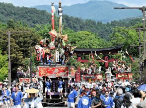 絢爛山車6基、港町を勇壮に練る…敦賀まつり熱気最高潮　響く掛け声「エンヤサーエ」「オイスクデ」