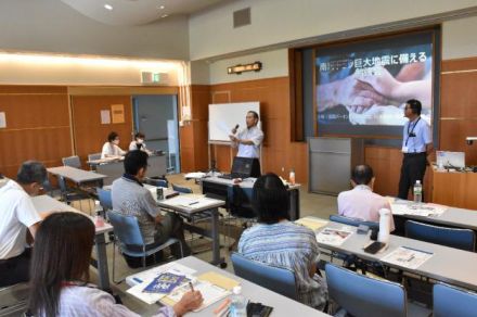 パーキンソン病患者ら、薬確保や避難計画考える　宮崎県支部が巨大地震に備え