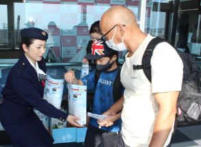 日本航空が大分―大阪線の就航30周年祝いセレモニー　「これからも安心・安全・快適な空の旅を提供し続けたい」