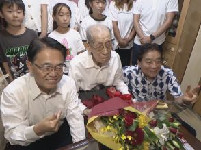 9/16の敬老の日を前に…大村知事と河村市長が100歳の男性を訪問 愛知県内では2698人が数え年で100歳に