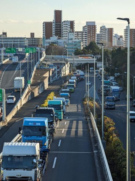 日商調査、中小企業「人手不足」が63％　3年連続で6割超、高水準続く