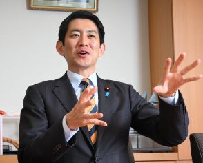 小林鷹之氏「仲間を信じる。微動だにしない」自民党総裁選を前に語る／インタビュー