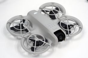 DJI、約135gの最軽量で手のひらサイズの“Vlog向け”小型カメラドローン「DJI Neo」